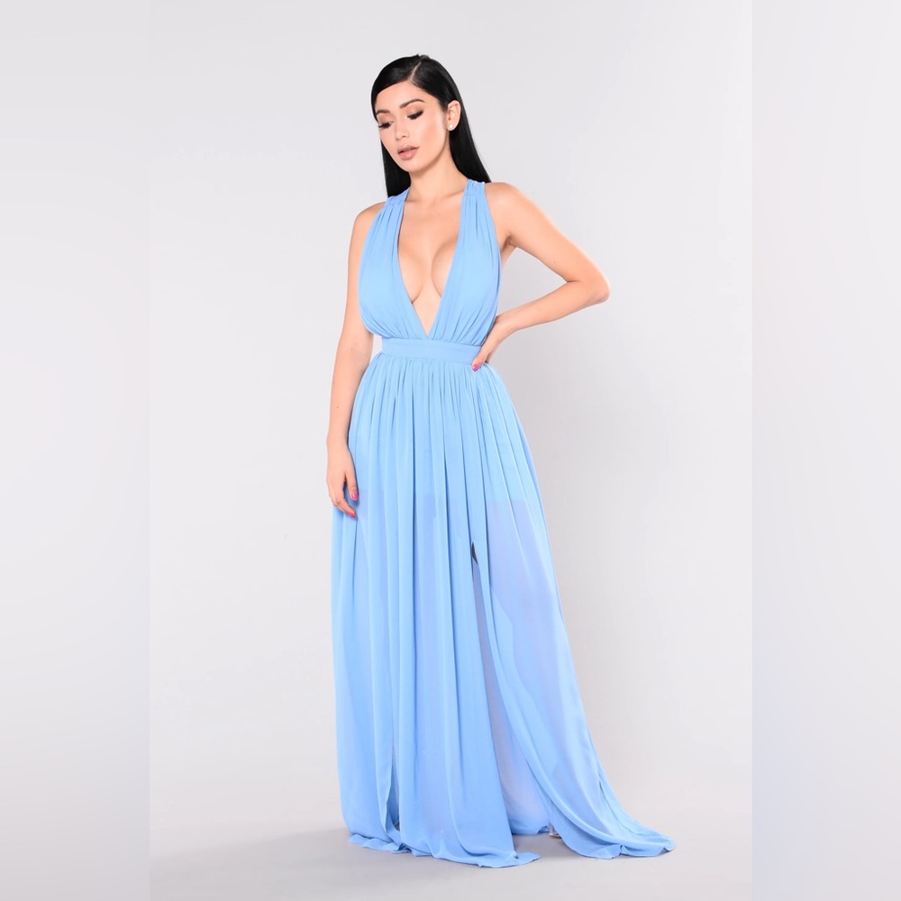 Fashion Nova light blue dress size L